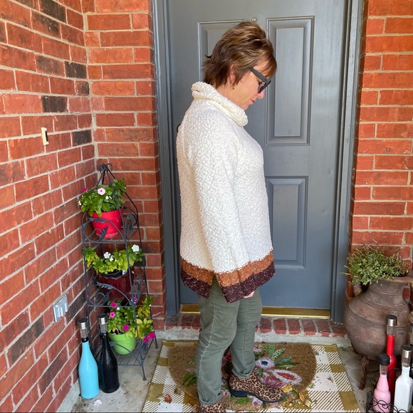 Mystree Cream Color Block Confetti Turtle Neck Soft & Cozy Sweater S M L NWT - Picture 6 of 17